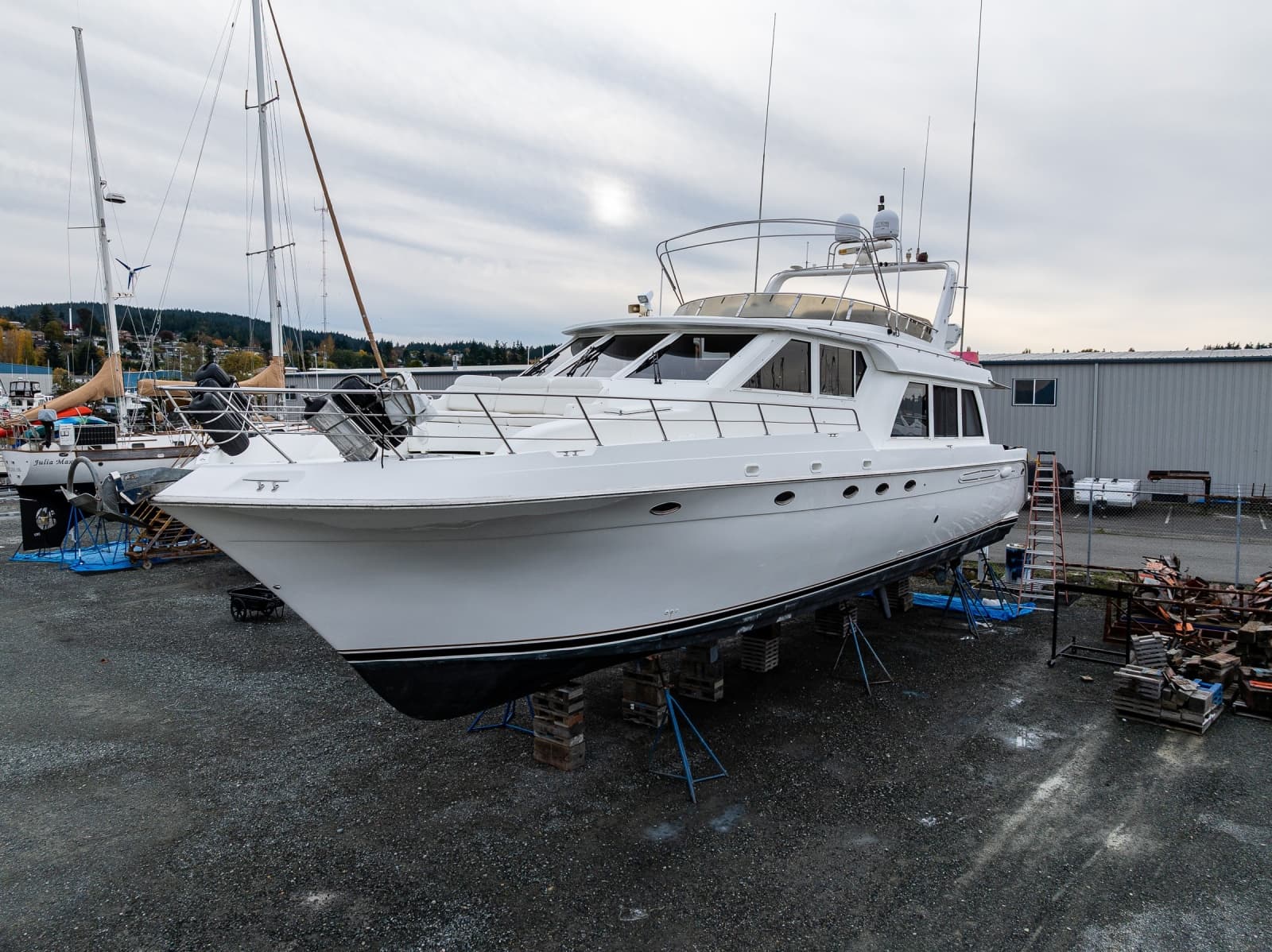 2001 Navigator 61 Pilothouse - Photo 41