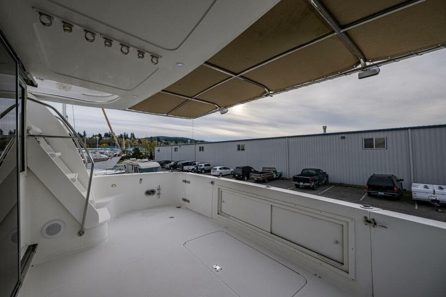 2001 Navigator 61 Pilothouse