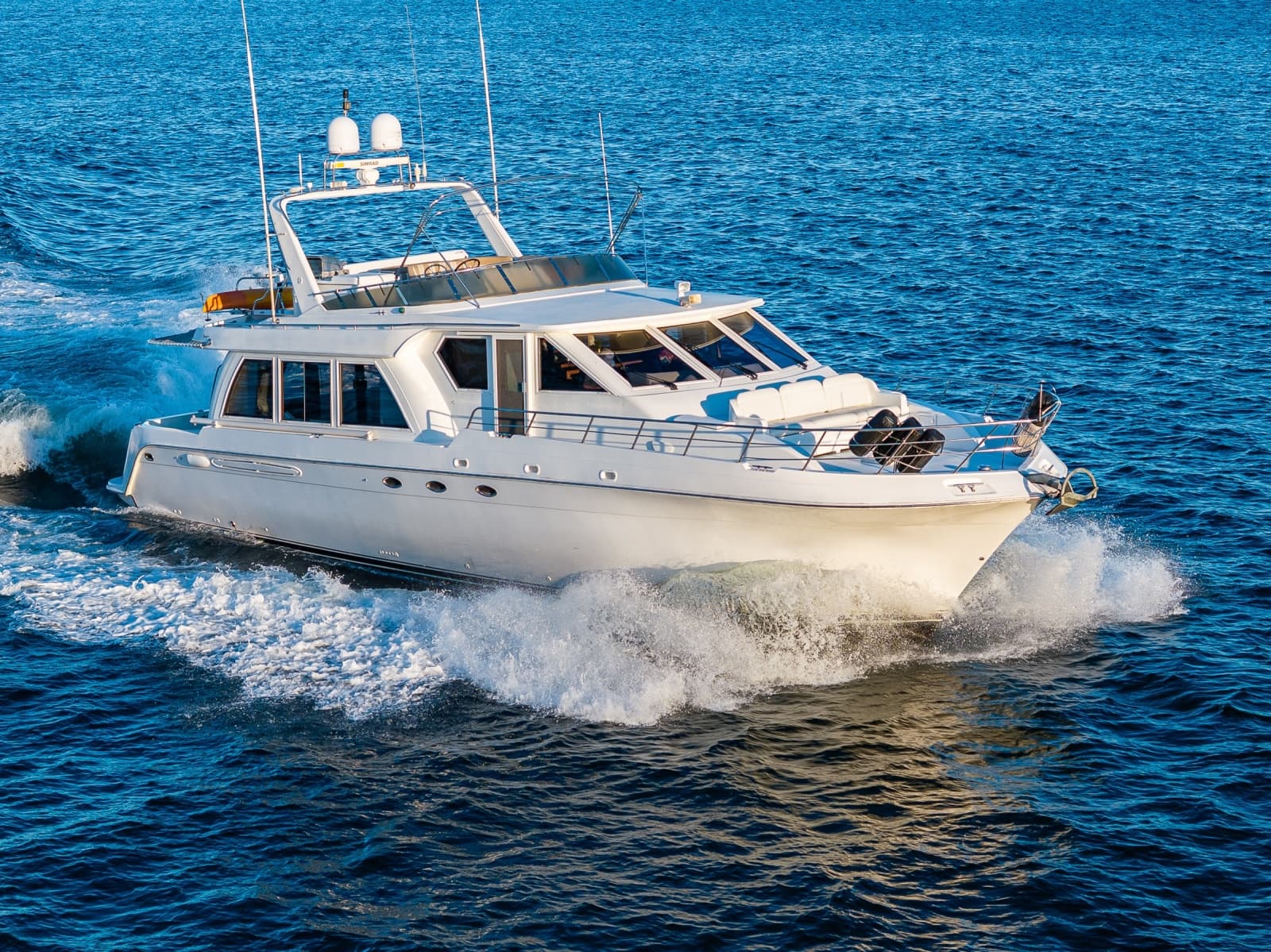 2001 Navigator 61 Pilothouse - Photo 2
