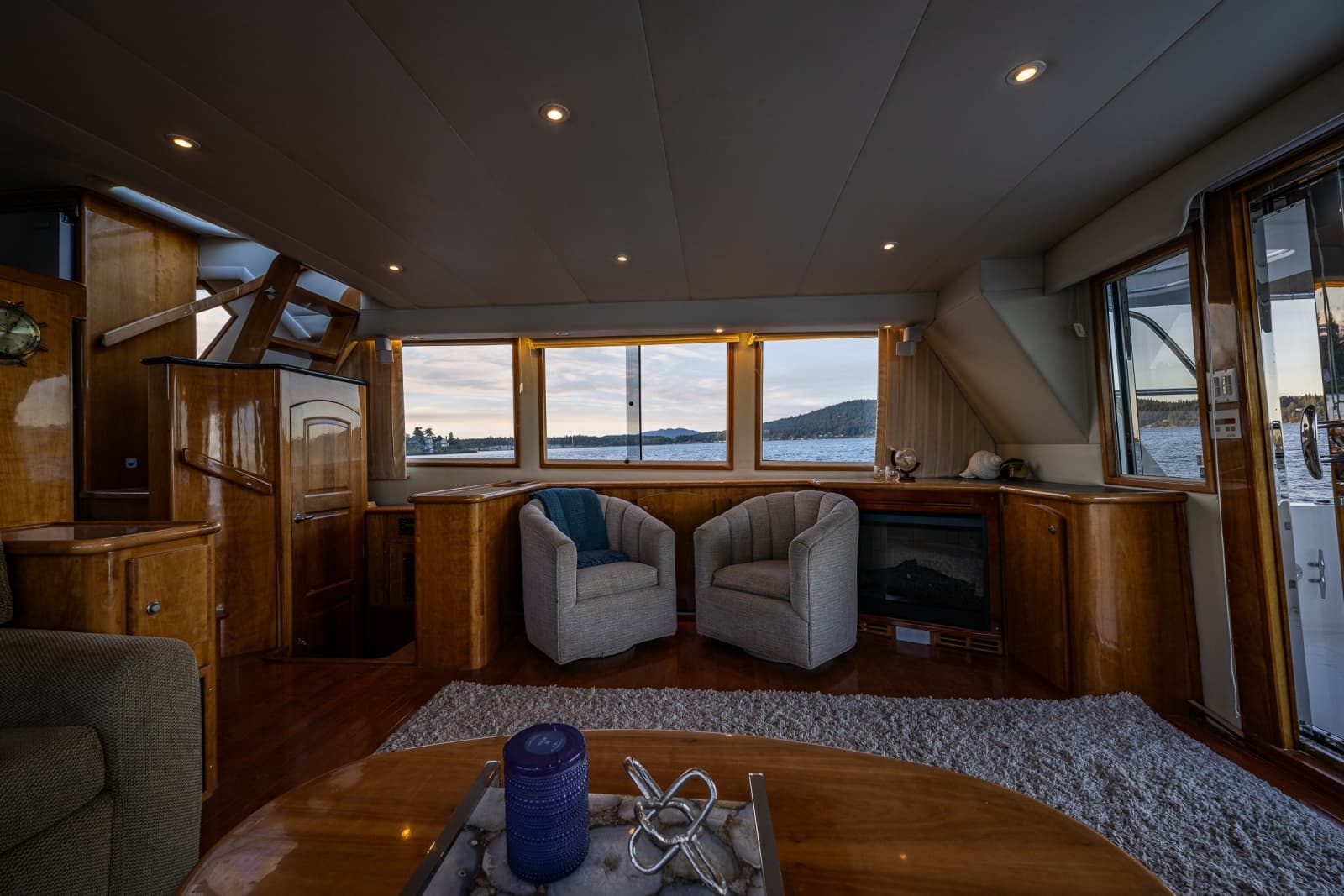 2001 Navigator 61 Pilothouse - Photo 33