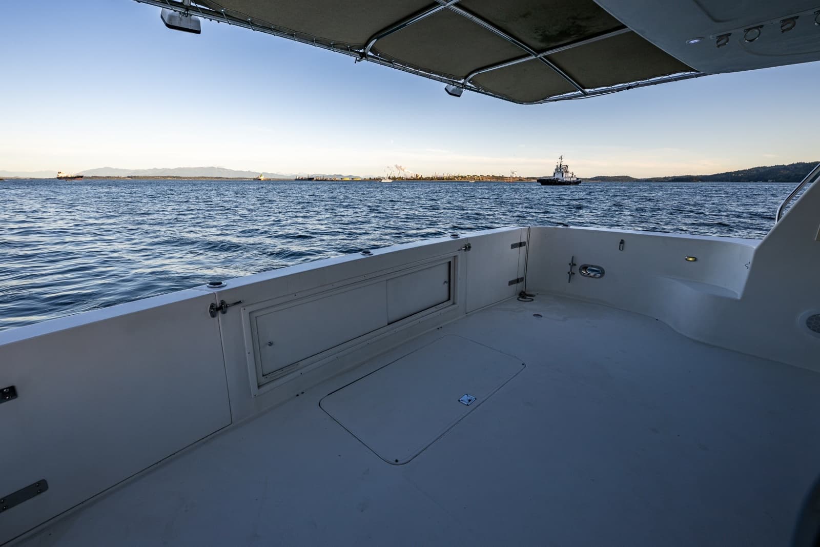 2001 Navigator 61 Pilothouse - Photo 36