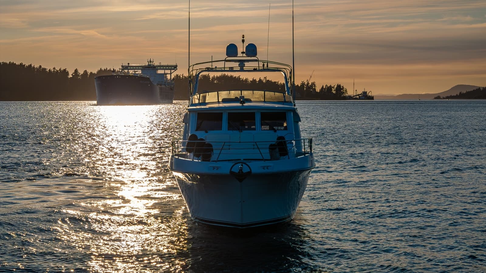 2001 Navigator 61 Pilothouse - Photo 15