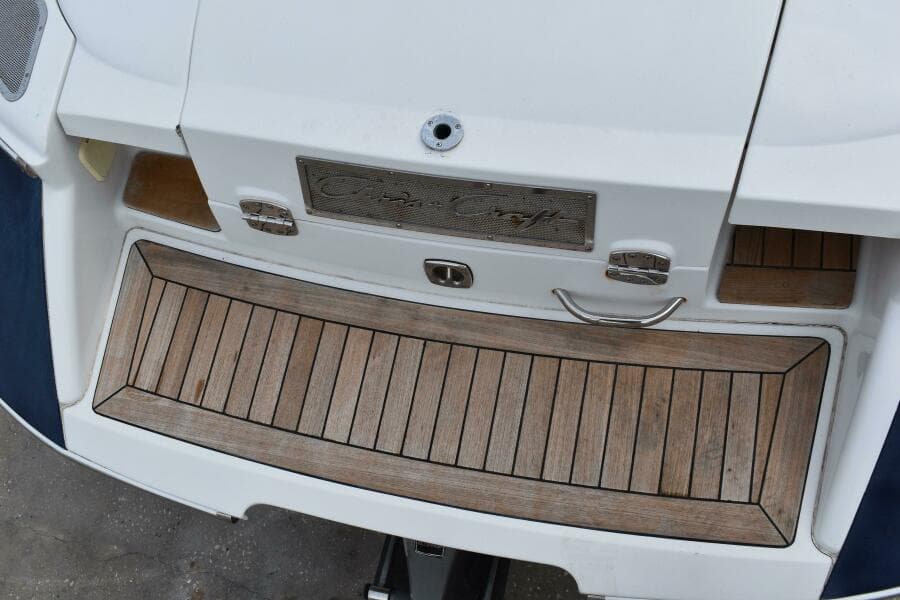 2003 Chris-Craft Launch 25