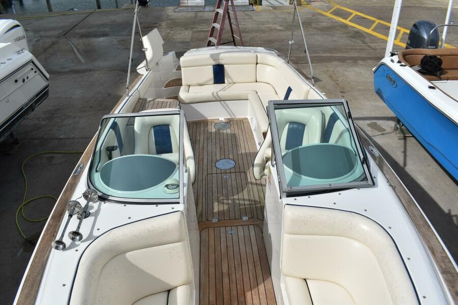 2003 Chris-Craft Launch 25