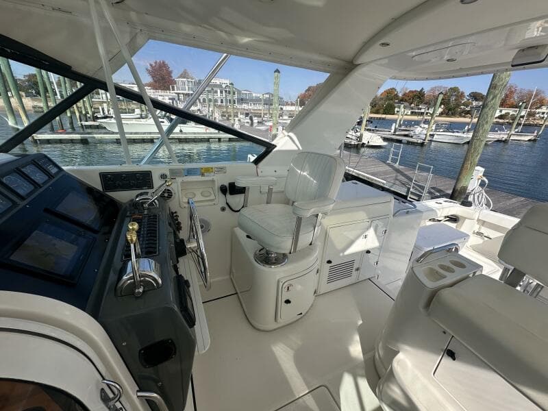 2001 Tiara Yachts 4300 Open