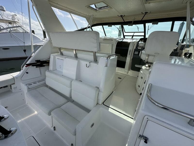 2001 Tiara Yachts 4300 Open