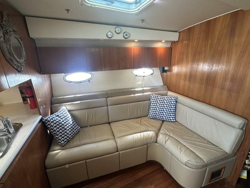 2001 Tiara Yachts 4300 Open