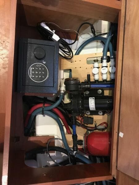 2012 Beneteau Oceanis ICW