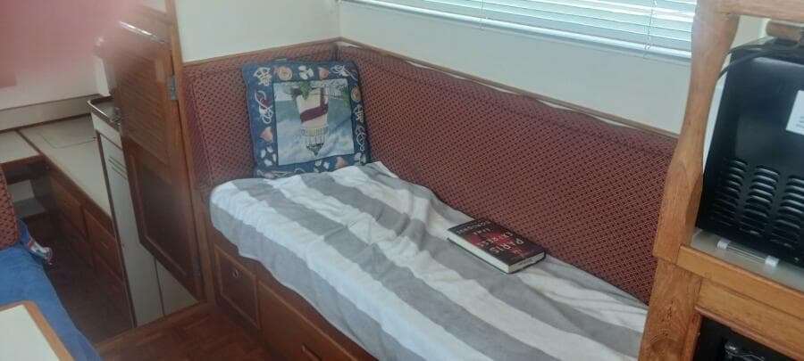 1977 Grand Banks 36 Classic