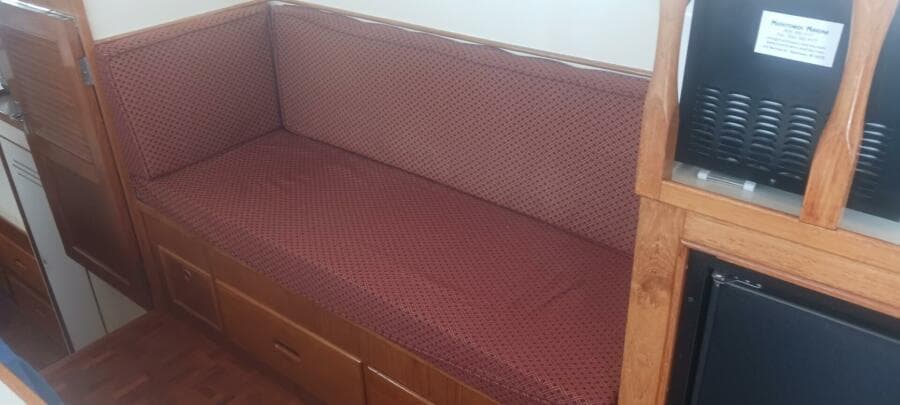 1977 Grand Banks 36 Classic