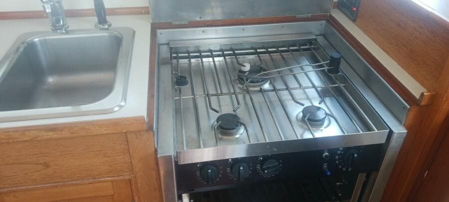 1977 Grand Banks 36 Classic