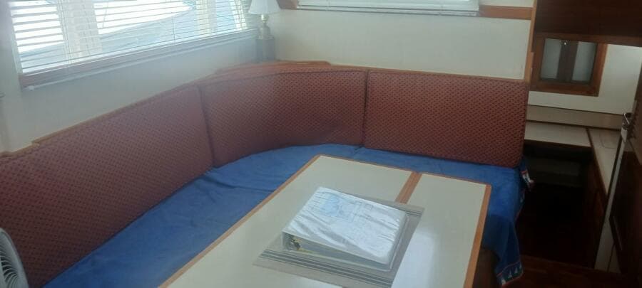 1977 Grand Banks 36 Classic