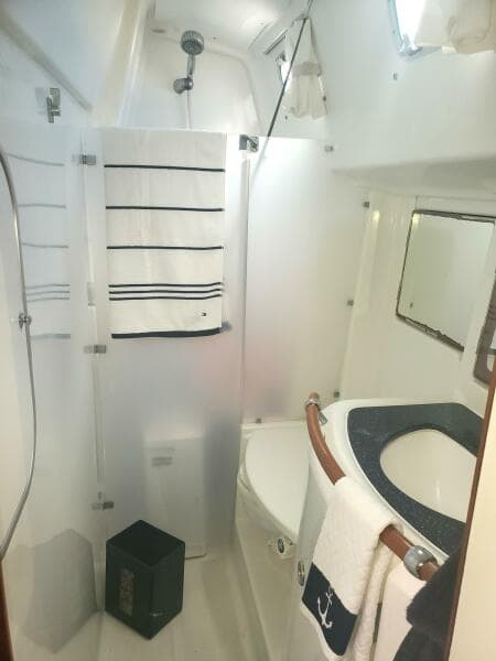 2003 Beneteau Center Cockpit