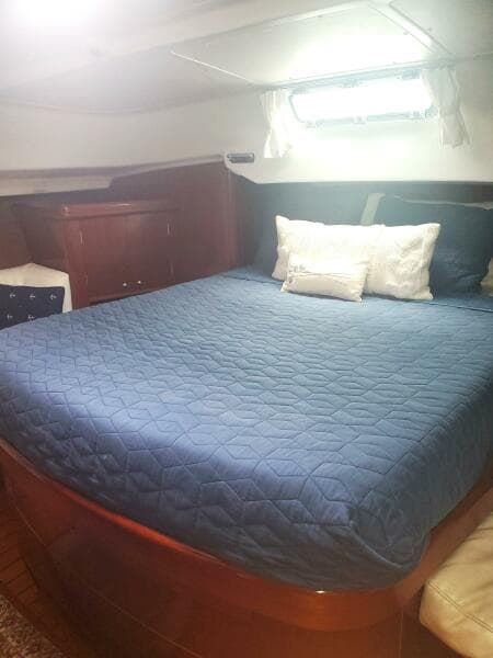 2003 Beneteau Center Cockpit