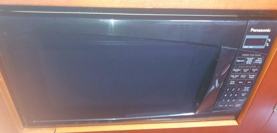 2003 Beneteau Center Cockpit