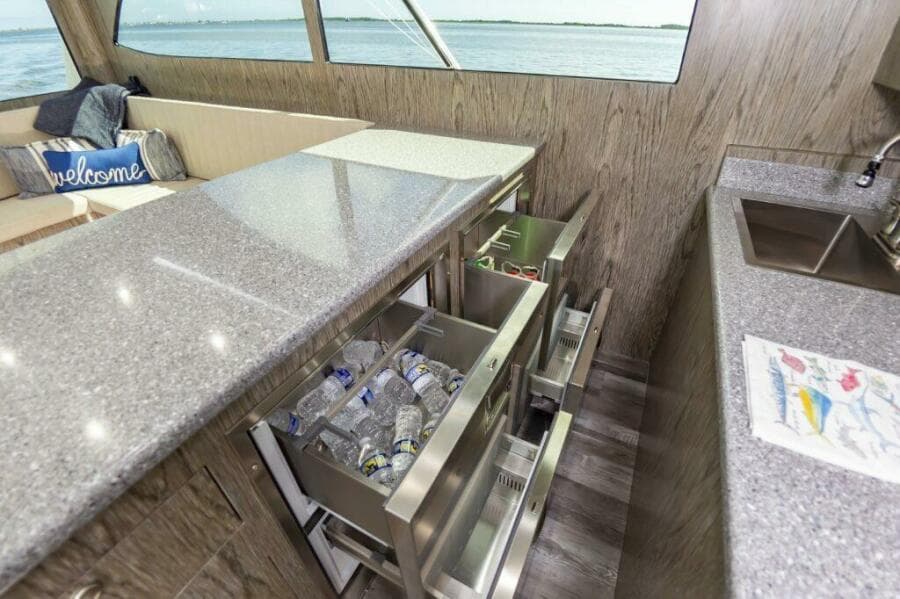 9eb5372f F5a4 43be 9241 2bd0439d58e9