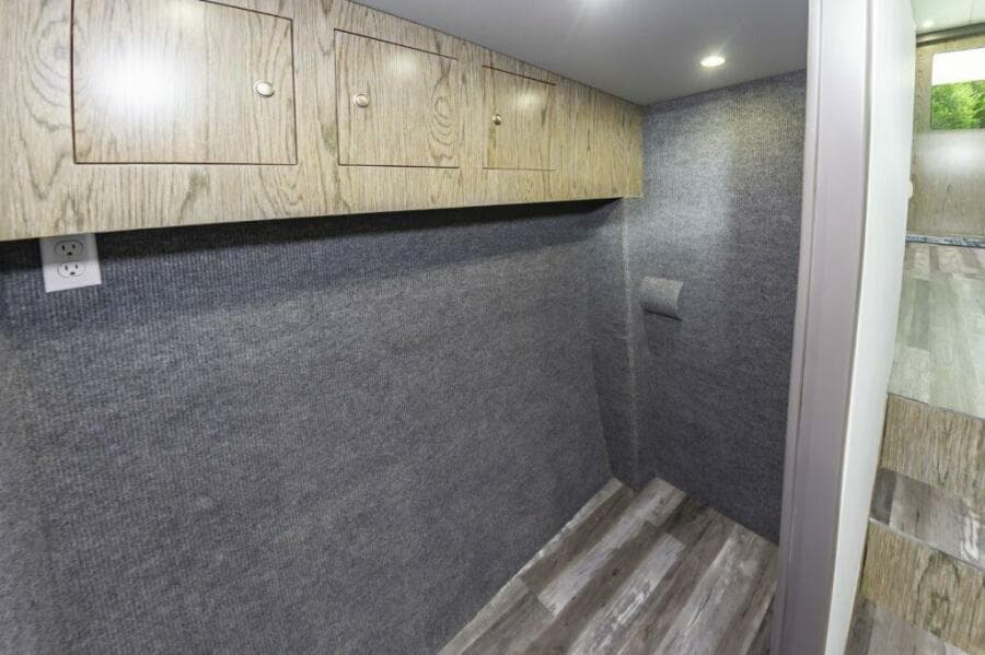 5b6450ab 2378 4b44 8878 772891b46193