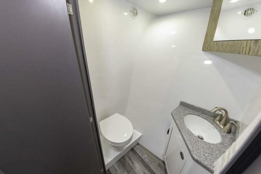 949f5a06 7a06 432f 8035 Cefaa41784f4