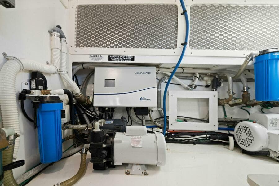 2012 Cabo 44 HTX - LIL FELLA