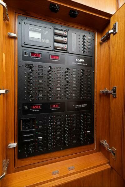 2012 Cabo 44 HTX - LIL FELLA