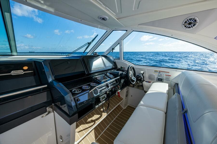 2022 Formula 380 ssc