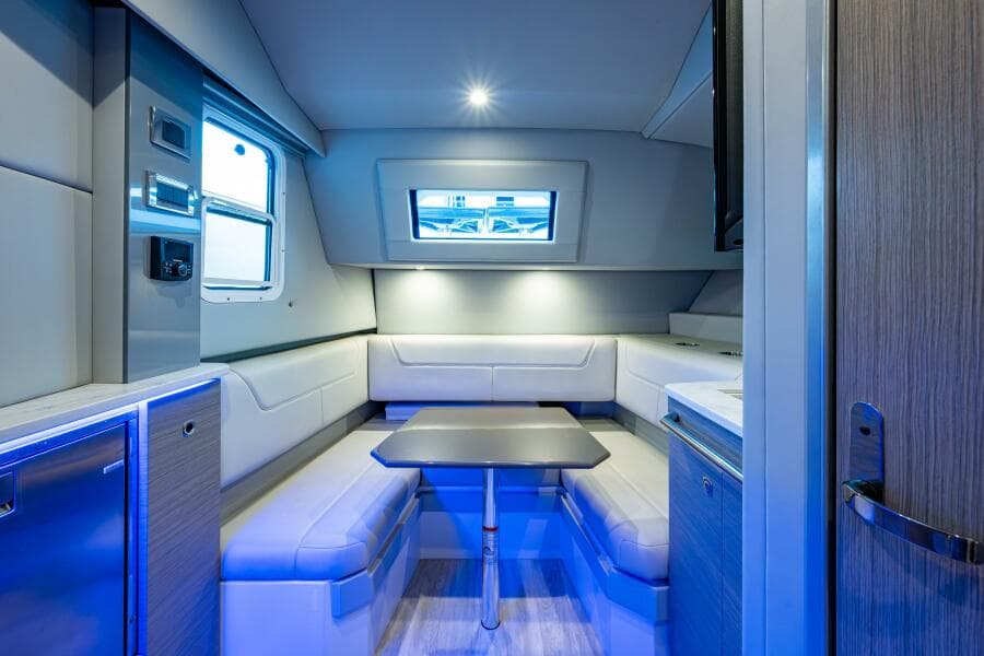 2022 Formula 380 ssc