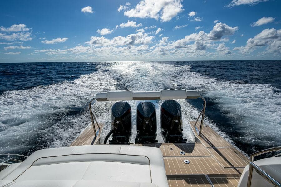 2022 Formula 380 ssc