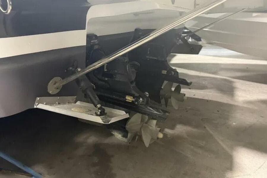 2022 Four Winns 355 Vista Coupe