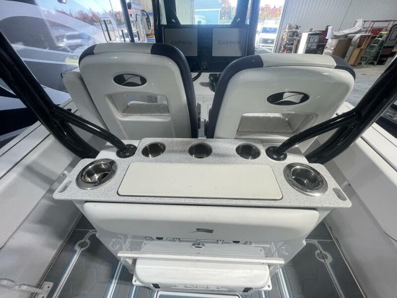 2025 Stingray 253 Center Console - Photo 20