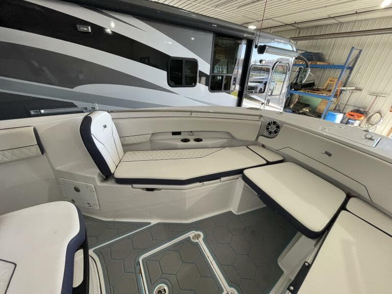 2025 Stingray 253 Center Console - Photo 37