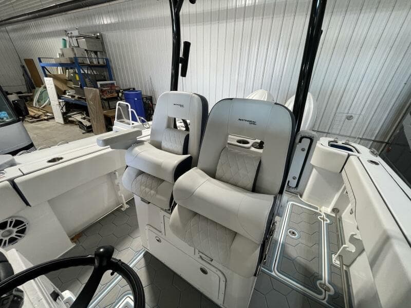 2025 Stingray 253 Center Console - Photo 22