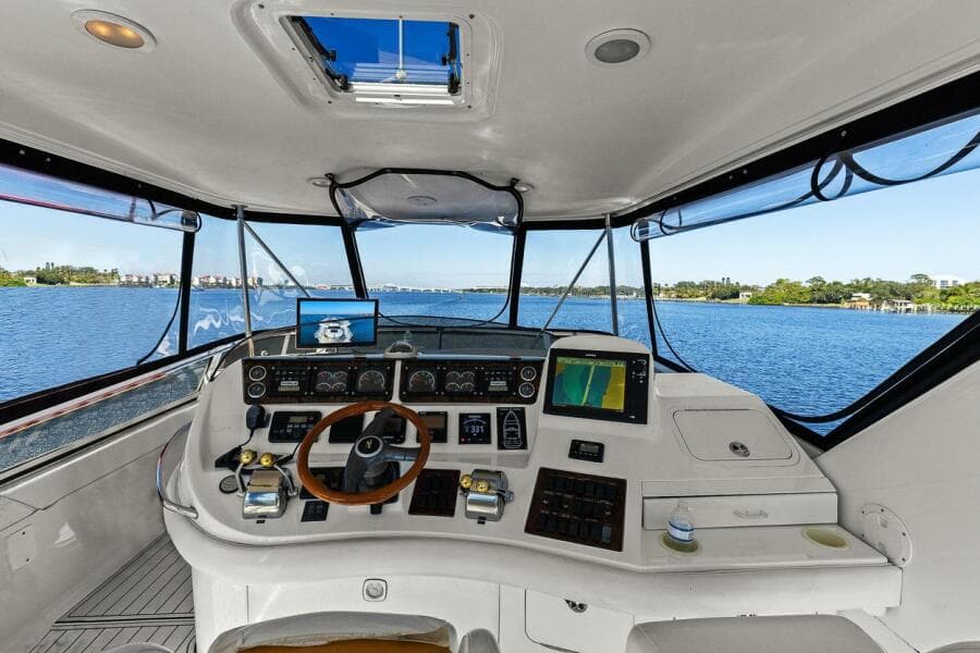 1998 Sea Ray 480 Sedan Bridge