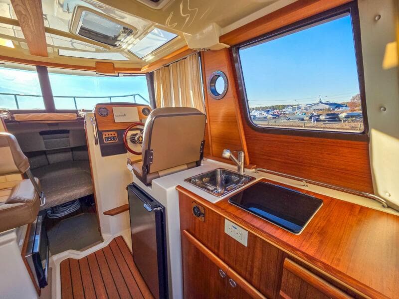 2021 Ranger Tugs R-23