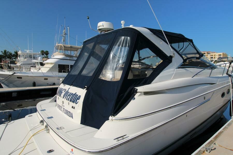 Stern Quarter at Marina