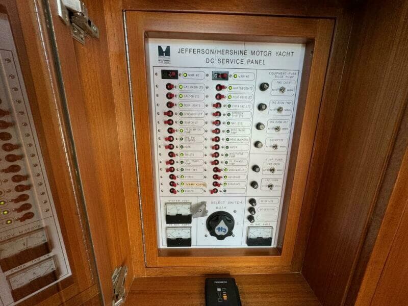 2007 Jefferson 52 Pilothouse SE - Photo 51