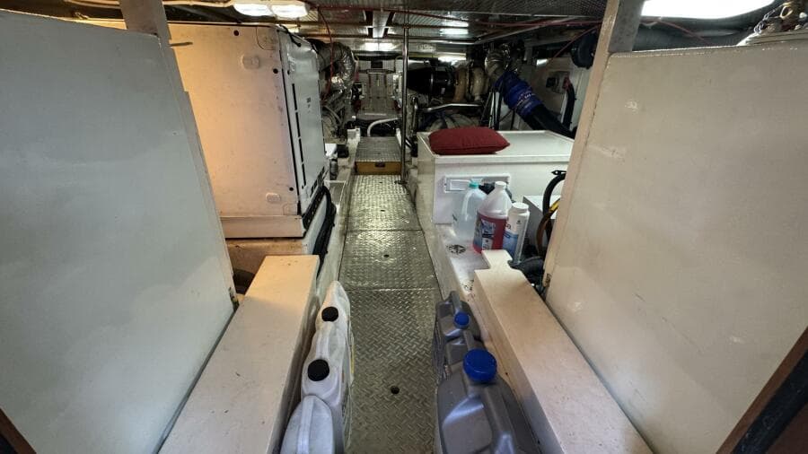 2007 Jefferson 52 Pilothouse SE - Photo 39
