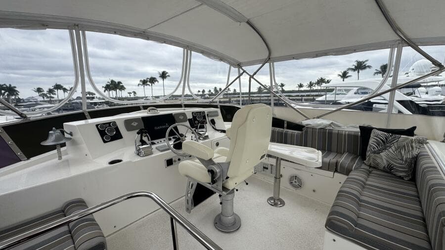 2007 Jefferson 52 Pilothouse SE - Photo 6