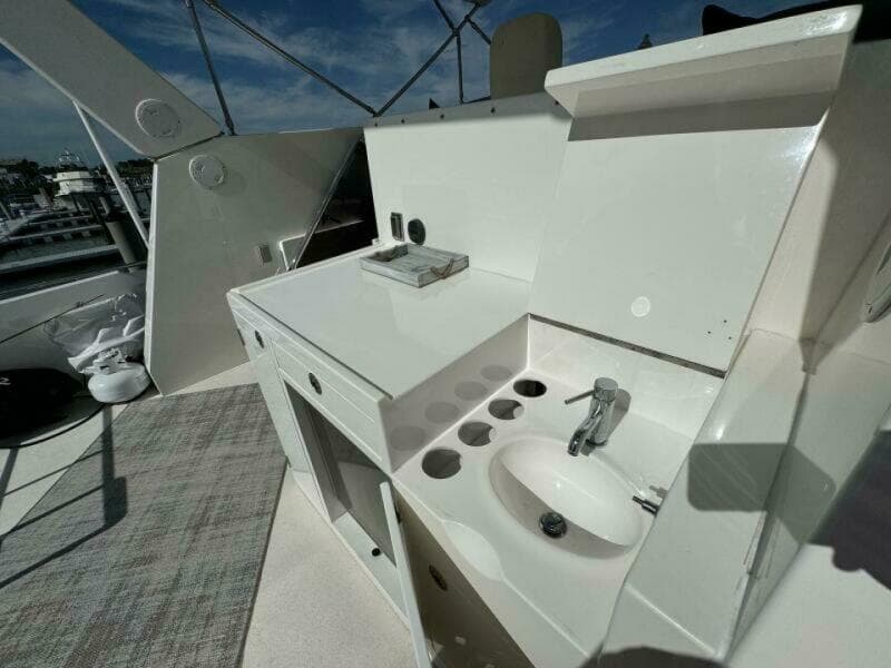 2007 Jefferson 52 Pilothouse SE - Photo 5