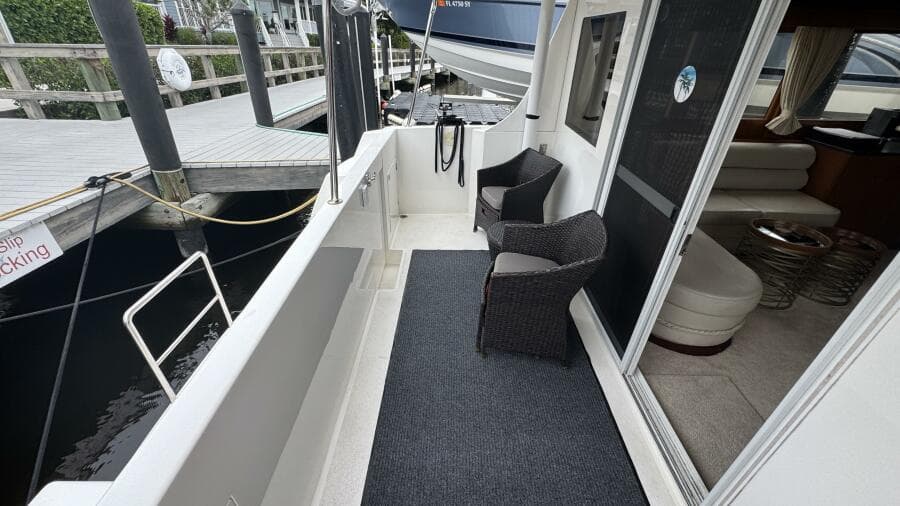 2007 Jefferson 52 Pilothouse SE - Photo 11