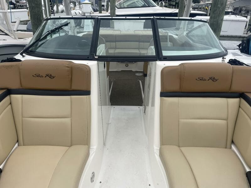 2014 Sea Ray 250 SLX