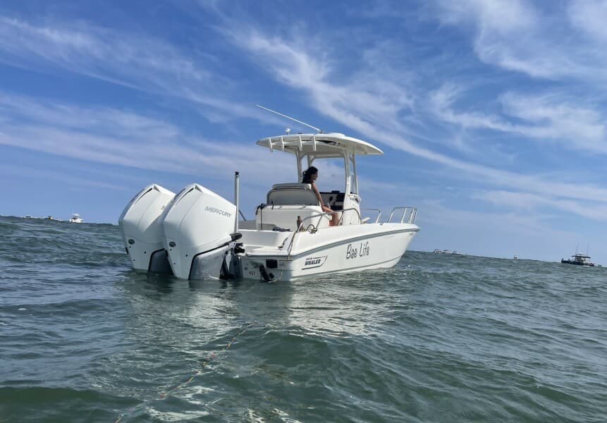 2022 Boston Whaler 270 Dauntless