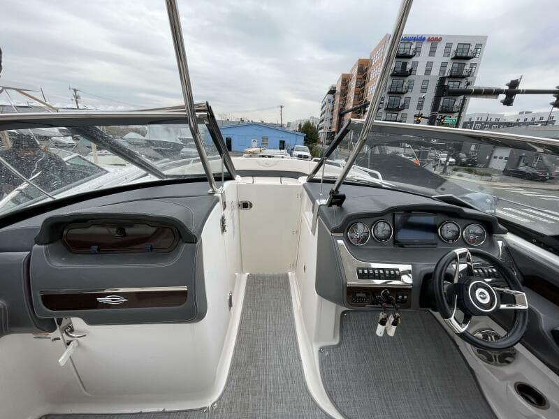 2017 Chaparral 307 SSX