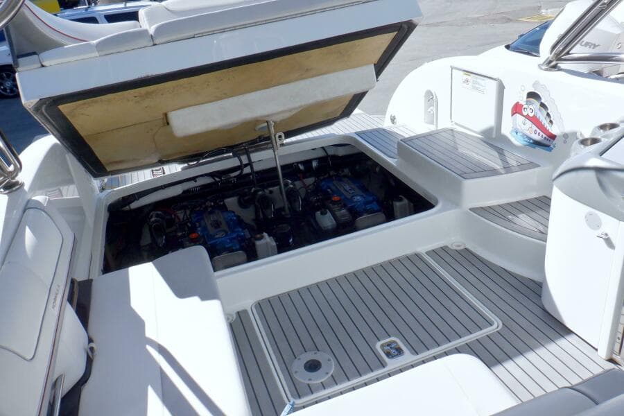 2015 Formula 350 Crossover Bowrider