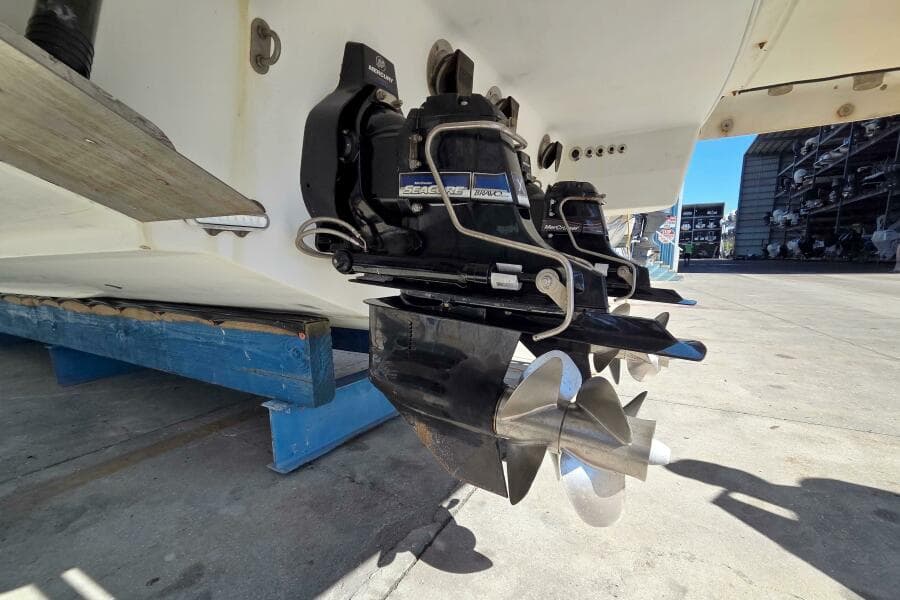 2015 Formula 350 Crossover Bowrider