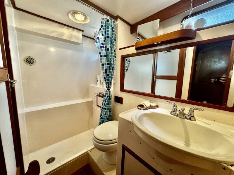 1986 Marine Trader 47 Tradewinds