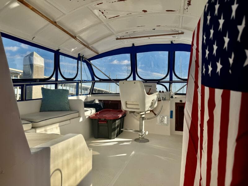 1986 Marine Trader 47 Tradewinds