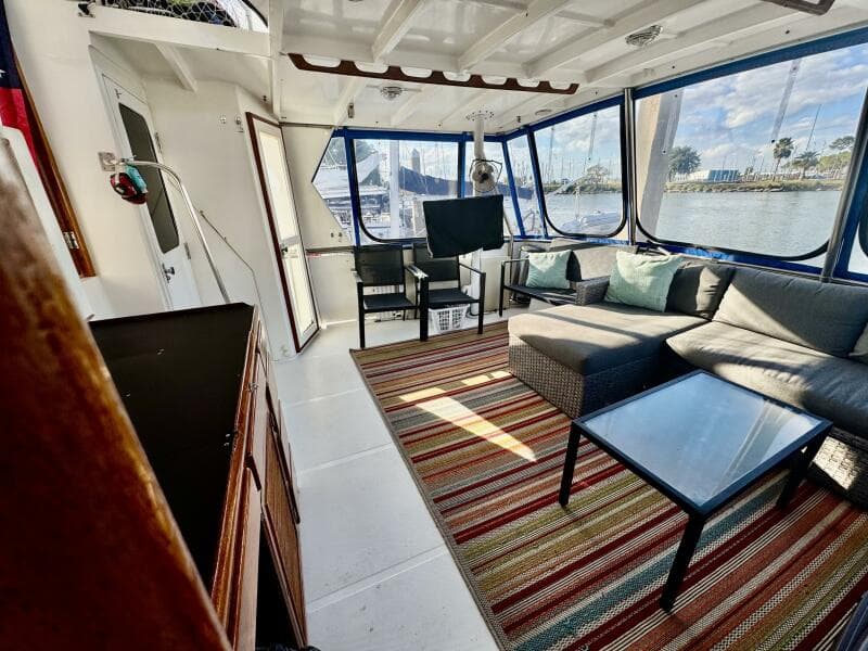 1986 Marine Trader 47 Tradewinds