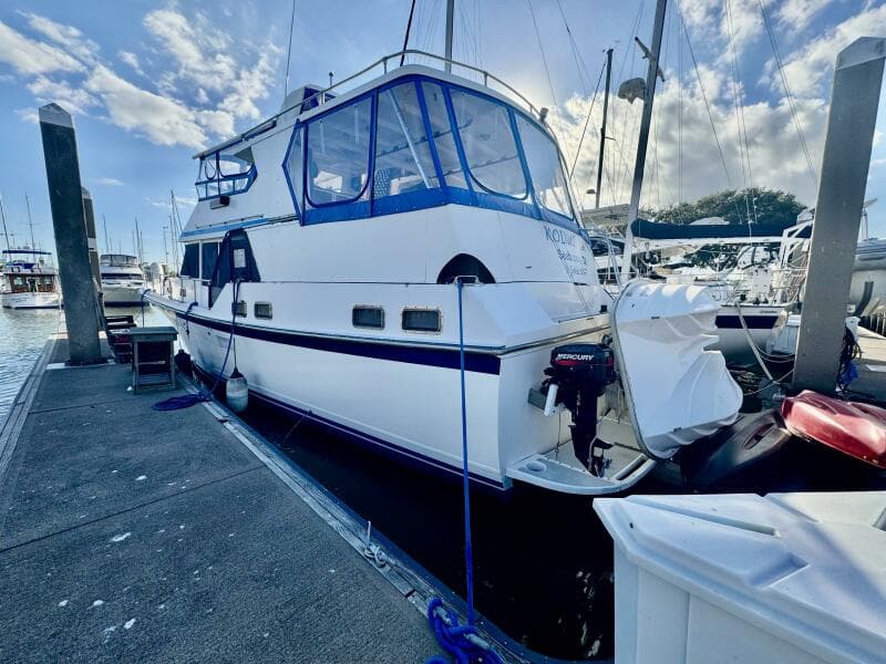 1986 Marine Trader 47 Tradewinds