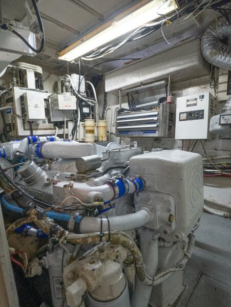 1975 Hatteras 58 Yacht Fisherman