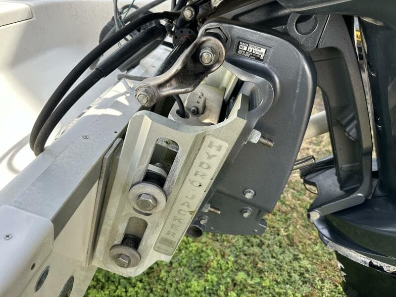 2008 NauticStar 2400 NauticBAY